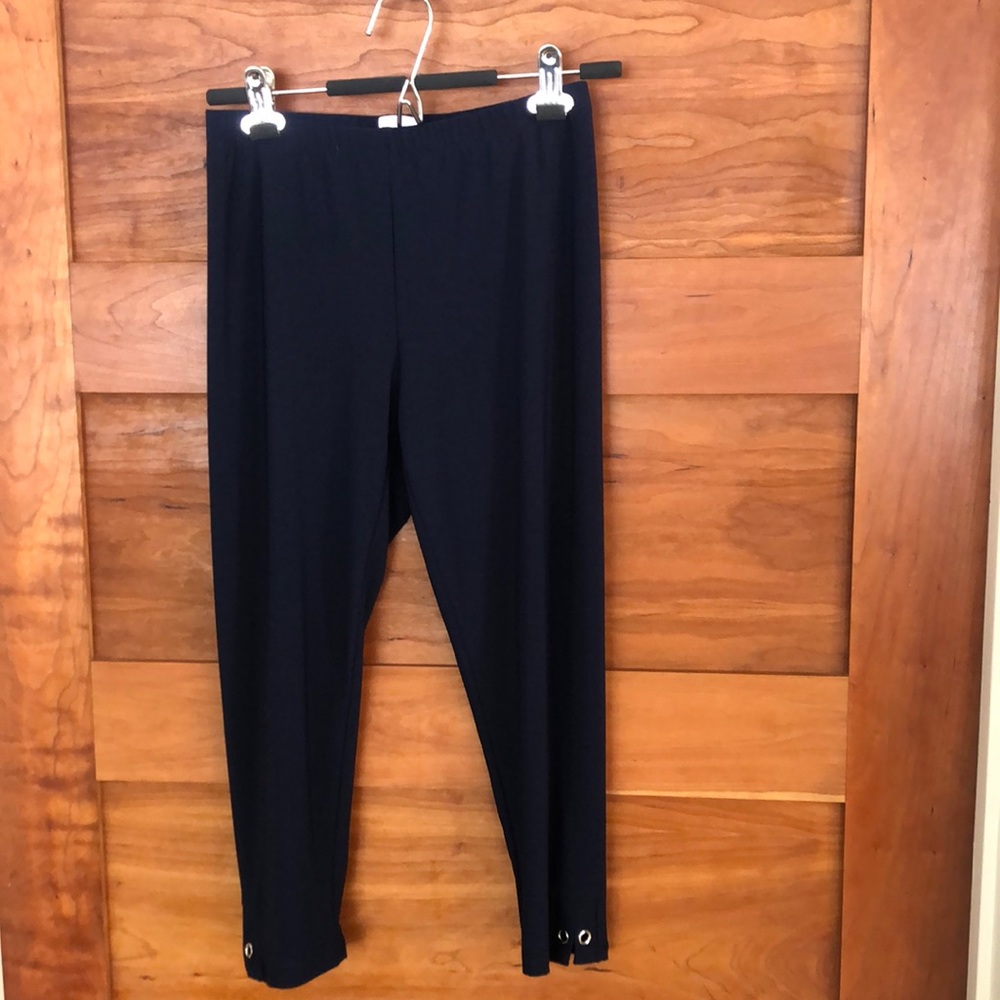 Capri pants
